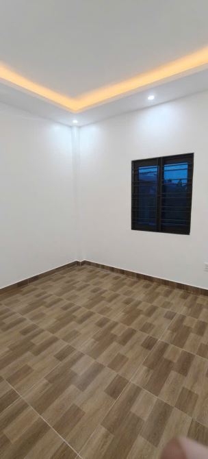 Bán nhà 3 tầng - Vị trí đẹp - Mặt đường nhựa - trung tâm Phù Liễn Kiến An - 3