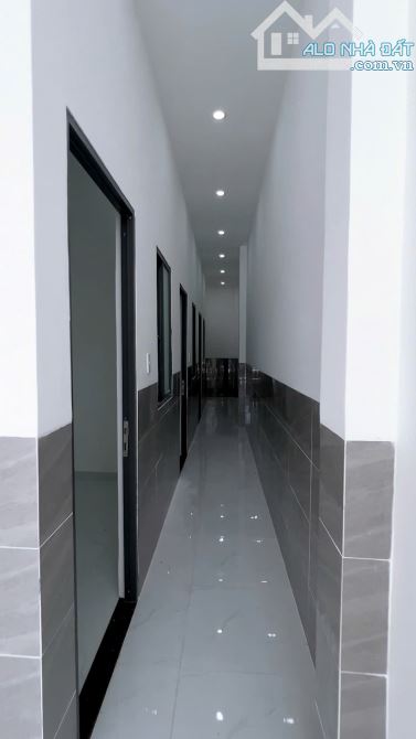 BÁN GẤP NHÀ CẤP 4 BÁN GẤP CHỈ 400TR SỔ RIÊNG NGAY TRUNG TÂM - 3