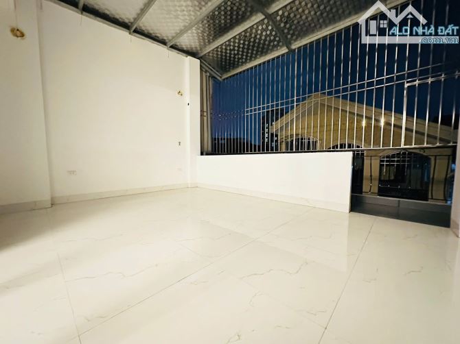 HOÀNG QUỐC VIỆT 60M², 6 TẦNG, MT 5.1M, 26.5 TỶ – 2 MẶT NGÕ, Ô TÔ, THANG MÁY, GARA - 3