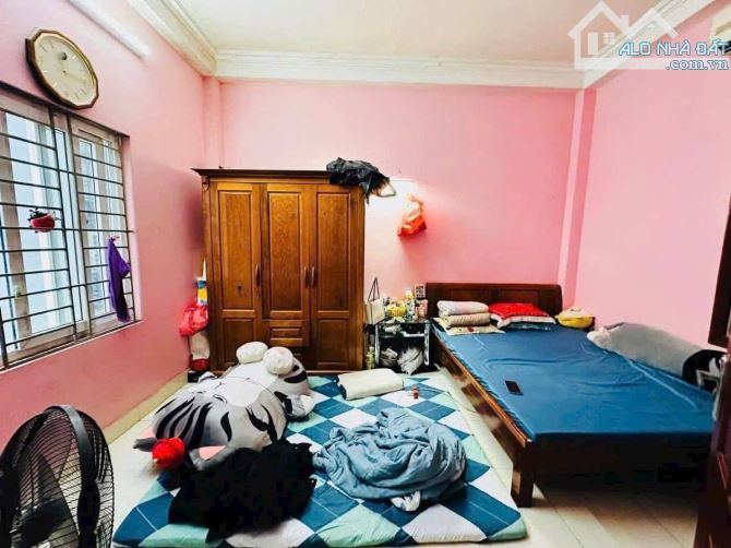 bán nhà Lạc Long Quân, Tây Hồ, DT 71m², 5 tầng, MT 5.6m, 🧧Gia 18.9 tỷ - 3