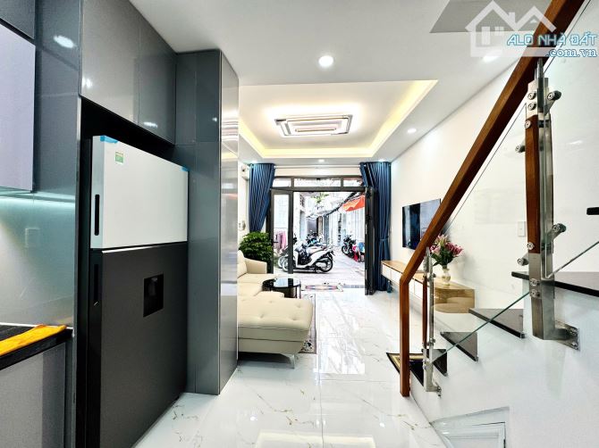 Bán nhà xinh Trần Khắc Chân Q1 giá tốt trong khu vực - 3