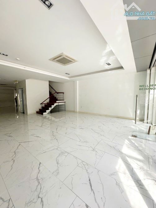 CHO THUÊ NGUYÊN CĂN NGUYỄN CƠ THẠCH – SALA  Diện tích : 7,1m x 24m - 3
