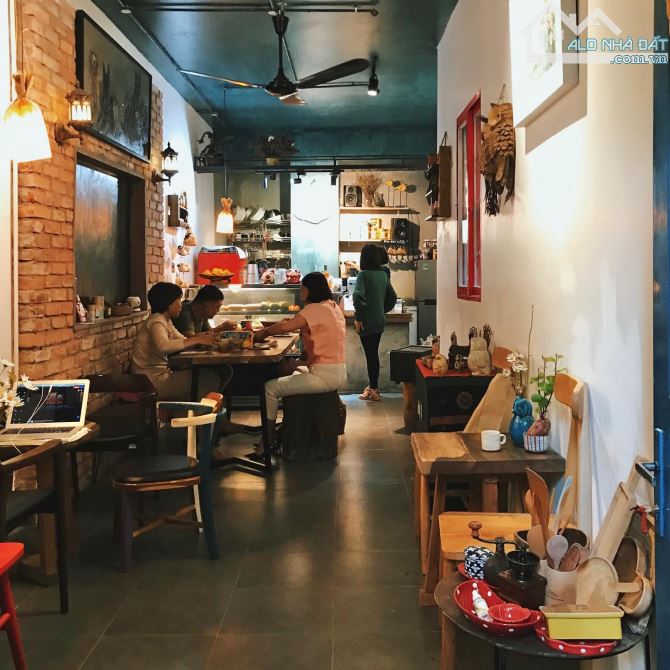 BIỆT THỰ CỔ LÔ GÓC - PHỐ VIP ĐẶNG TẤT, KINH DOANH ĐỈNH, 5P RA LĂNG BÁC, 2P LÊN HỒ TÂY - 3