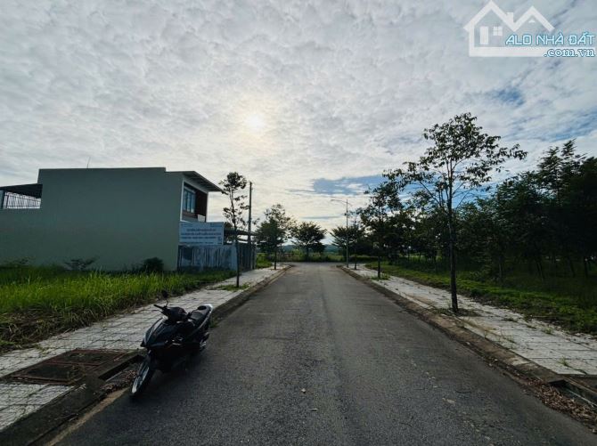 Vsip Quảng Ngãi, view trường học, gần công viên hướng Nam-Lô rẻ nhất trục đường này - 3