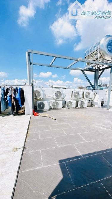 Bán Nhà CHDV, 81m2, 4 Tầng, 8 Phòng, HDT 40 Tr, Chỉ hơn 8 Tỷ, Tại Đoàn Văn Bơ, Quận 4. - 3