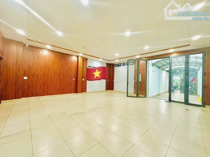 MẶT TIỀN 208m2 PHAN THỊ HÀNH, 6 TẦNG BTCT, dòng tiền 60 triệu/ tháng - 3