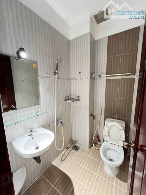 Bán nhà 5 tầng hẻm 281 Đ. Lê Văn Sỹ P.1 Tân Bình giá nhỉnh 10 tỷ TL - 3
