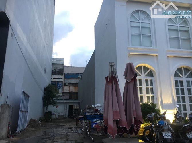 Cần chuyển nhượng lại cặp đất khu phố Hàn đường Nguyễn Xuân Khoát - 3