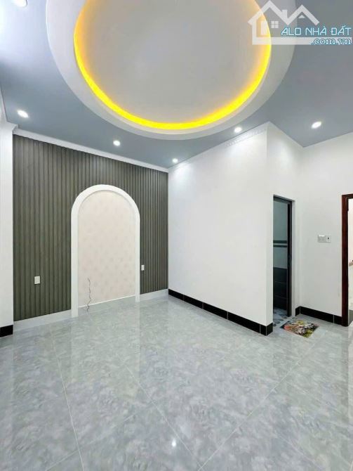 Bán gấp căn Trần Huy Liệu, Phú Nhuận. Giá: 3 tỷ 520tr/ 68m2, sổ hồng riêng - 3