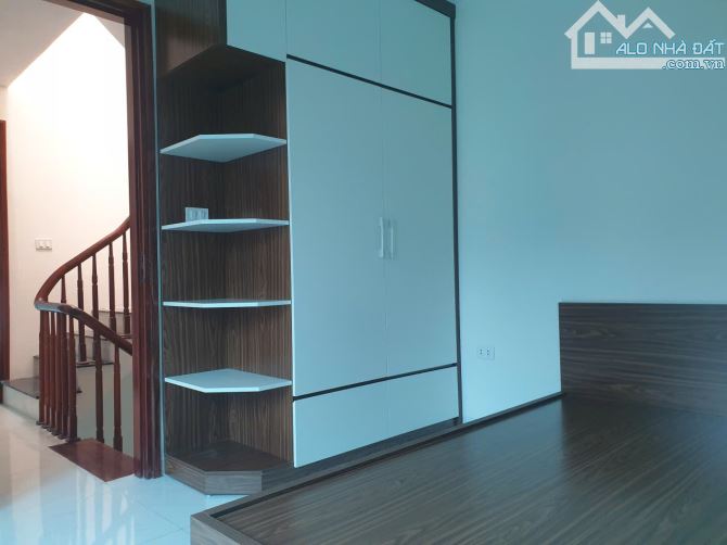 BÁN NHÀ ĐỨC THƯỢNG – LÔ GÓC –  Ô TÔ ĐỖ CỬA – S= 35M2 – MT=11M GIÁ CHÀO 5.2TỶ. - 3