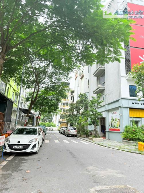 BÁN NHÀ PHỐ HOÀNG MINH ĐẠO, GẦN BV TÂM ANH, DT RỘNG 108M2, MT KHỦNG 7M, 6 TẦNG THANG MÁY - 3