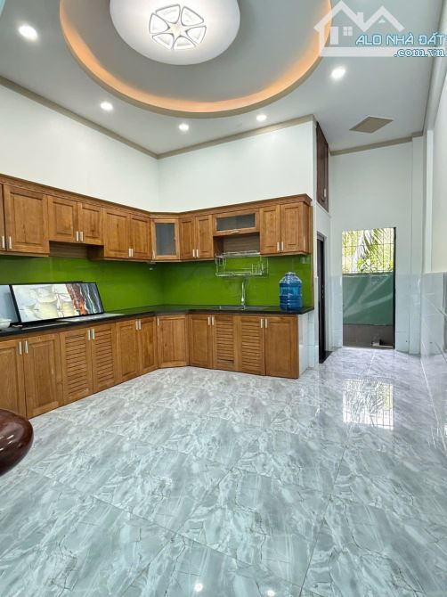 Bán gấp nhà hẻm xe hơi gần vạn phúc,thủ Đức,chỉ 5,5 tỷ, 3 tầng.sổ riêng - 3