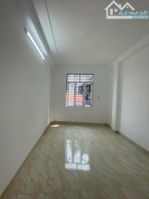 Bán nhà Hoàng Công Chất, 38m-6tầng, Nhà đẹp, Dân xây, 4 chỗ đỗ cửa, dân trí cao, 8.8 tỷ - 3