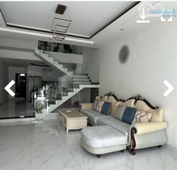 Mặt tiền Đoàn Khuê- 100m² - 6 pngủ - Dòng tiền 25 triệu/tháng- 10 Tỷ 2 - NHSƠN - 3