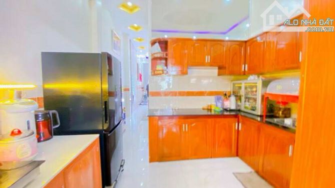 Bán nhà 3 phòng ngủ đường Lê Hồng Nhi mới đẹp - 3