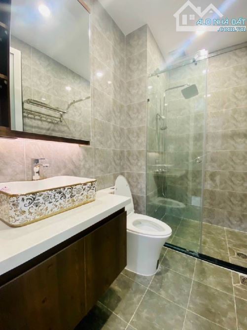 BÌNH TÂN ‘ TÂN HOÀ ĐÔNG ‘ 72 m 5 tầng ‘ 4 x 19 m giá 9,7 tỷ TL hẻm 8 m - 3