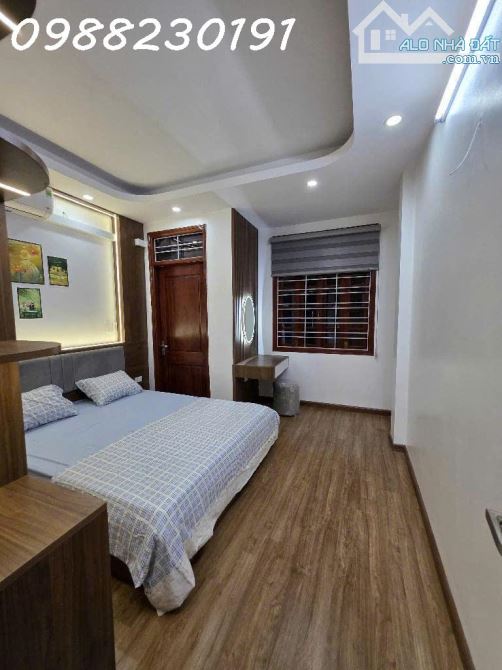 Bán nhà trường lâm long biên 35m2 5 tầng xây mới full nội thất ngõ gần ô tô giá nhỉnh 5 tỷ - 3