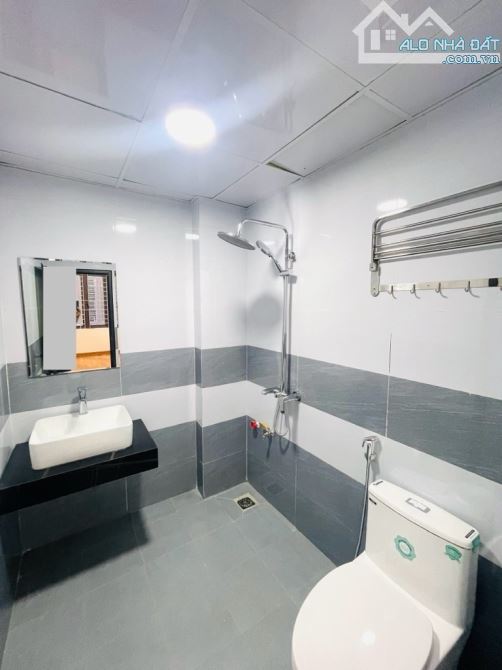 BÁN NHÀ NGỌC TRỤC_NHÀ MỚI_VỊ TRÍ ĐẸP HIẾM_MẶT NGÕ RỘNG THOÁNG_33m2_6 TỶ - 3