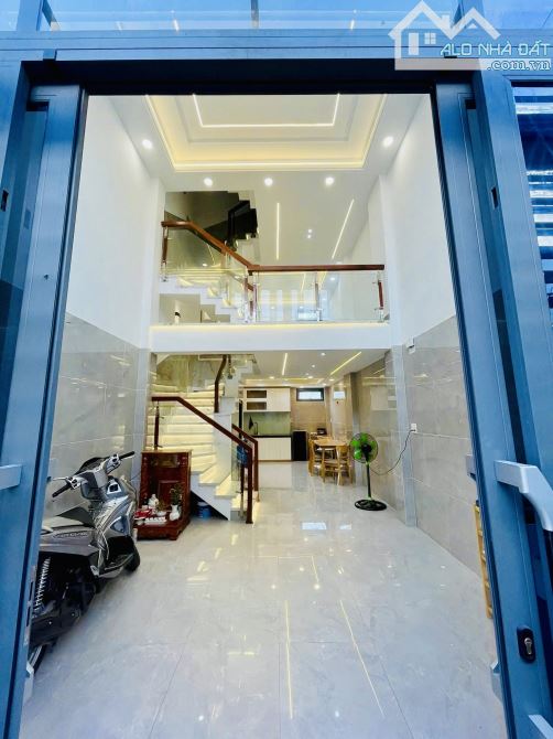GẤP Bán nhà hẻm xe hơi sát mặt tiền Phan Huy Ích, Gò Vấp, 4 tầng, gần emart, chỉ 6 tỷ xíu - 3
