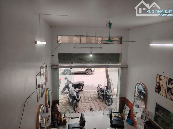 Chợ Văn Điển 39m2, 4 tầng, 16 tỉ - 3