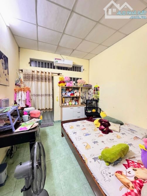 NHỈNH 2 TỶ - DTSD 54M2 -HẺM ĐẸP 6M THÔNG - NGAY MÃ LÒ - LÊ VĂN QUỚI - GIÁP TÂN PHÚ - 3