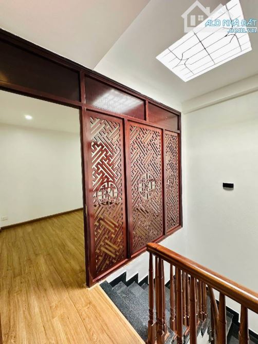 Tân mai, đền lừ, nguyễn đức cảnh. Hoàng mai, ô tô 4 chỗ qua nhà, vài bước chân ô tô tránh - 3