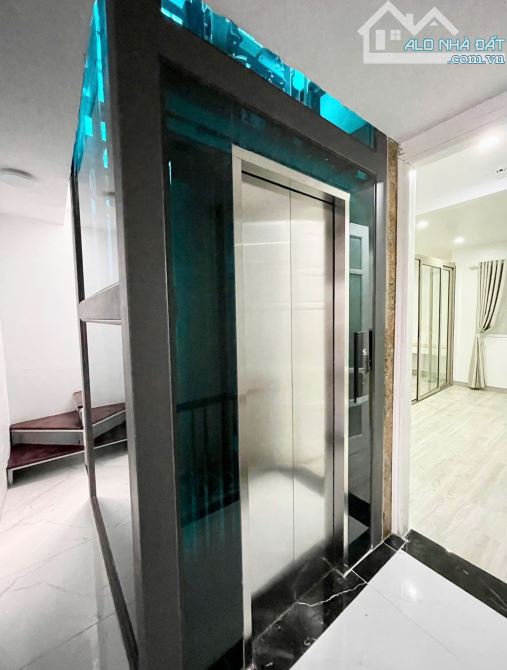 Bán tòa nhà CCMN Cầu Giấy thông Nguyễn Khang, thang máy, ô tô đỗ cửa - 3
