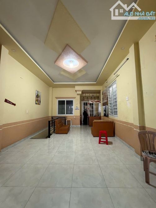 Bán nhà mặt tiền đường Hà Huy tập -  p3 đà Lạt. 12 tỷ - 135m2 - 4