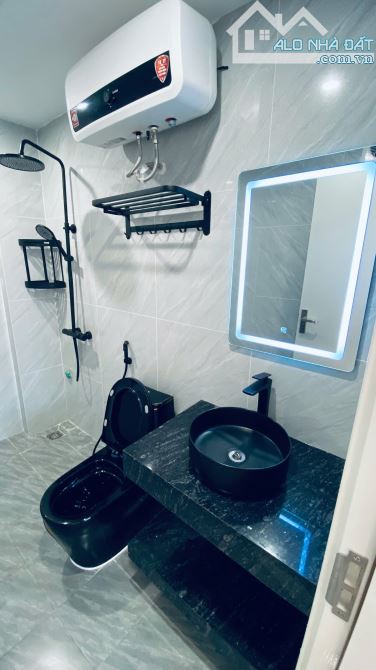 NHÀ MỚI NGÕ THÔNG BÙI XƯƠNG TRẠCH KHƯƠNG ĐÌNH 30Mx 5 tầng ; 8,3 tỳ FULL NỘI THẤT XỊN - 4