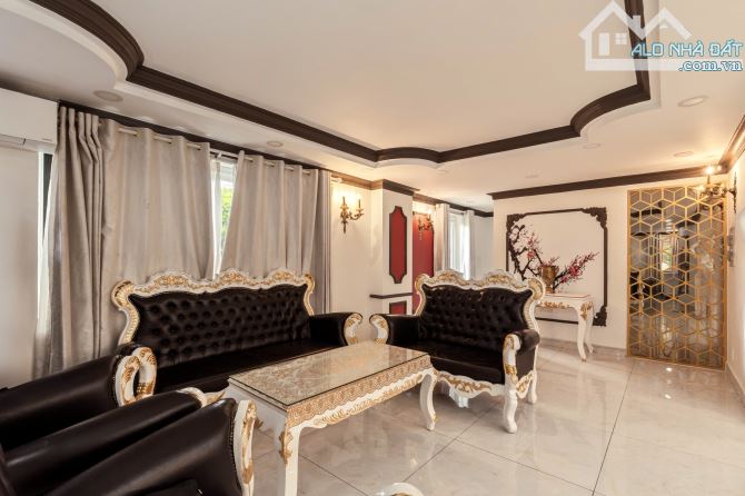 Cho thuê Lâu Đài 3 MT đường Thân Văn Nhiếp, 10PN, full nội thất, giá 9.000$ - 4