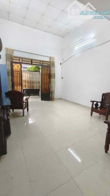 NHÀ 2 TẦNG ĐÔNG THẠNH HÓC MÔN 56M2 HXH 2,8TỶ - 4