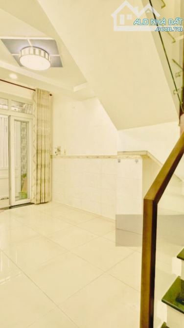 🏠 BÁN NHÀ LÝ CHÍNH THẮNG, P.VÕ THỊ SÁU, Q.3 - DÒNG TIỀN TỐT, 8PN - 7.X TỶ. - 4