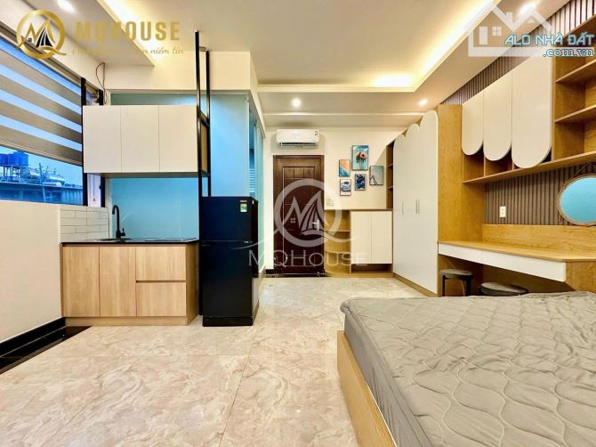 CĂN STUDIO FULL NỘI THẤT BAN CÔNG CỰC RỘNG 40M2 Ở QUẬN 10 - 4