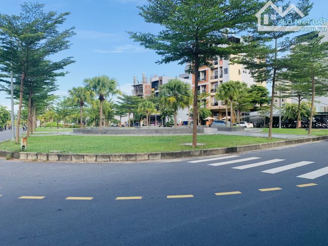 HÀNG CHÍNH CHỦ ĐẤT ĐẸP KHU ĐÔ THỊ FPT ĐÀ NẴNG - 4