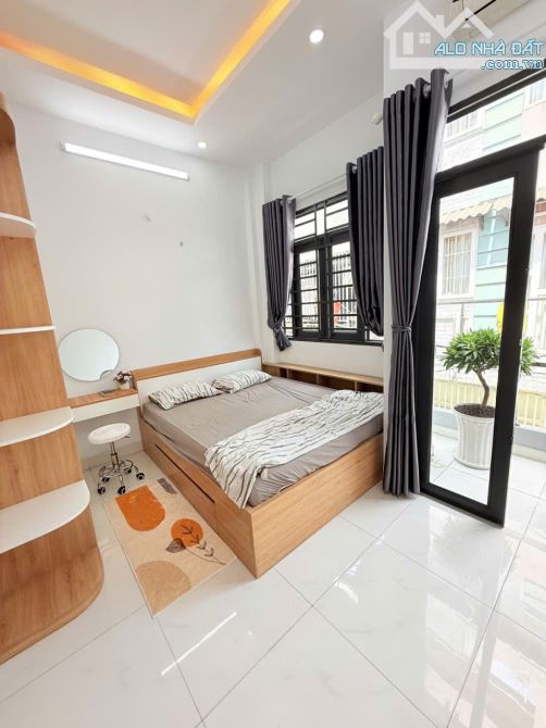 Nhà mới, hẻm ô tô Trần Thánh Tông thông Cống Lở, 4.35 tỷ - 4