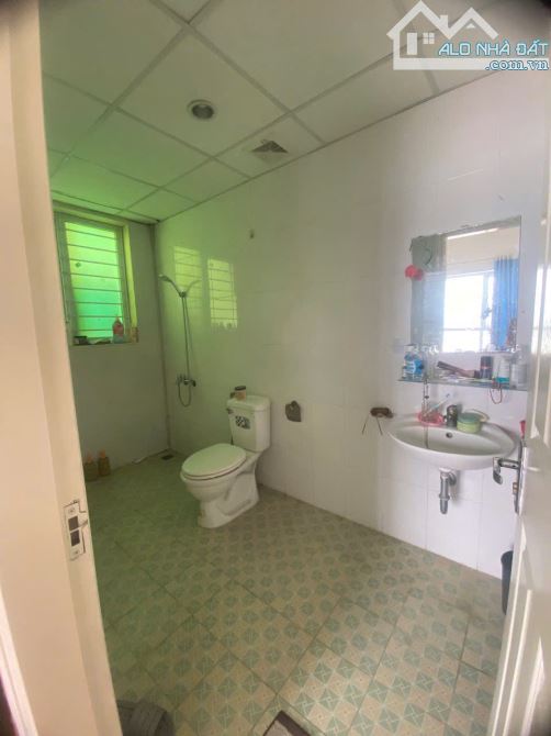 Chủ bán căn hộ CC Bệnh viện 103 - 88m2 - 2 Ngủ - 2 Wc - full nội thất - 5.15 tỷ - 4