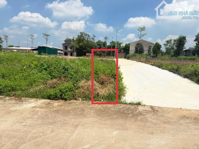 🌹BÁN LÔ ĐẤT 2 MẶT TIỀN SÁT TRƯỜNG CẤP 1,2 HƯỚNG ĐẠO, Duy nhất 1 lô đất kinh doanh 100m2 - 4