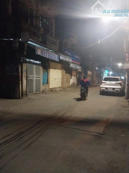 Bán nhà Lĩnh Nam – 50m² ba gác  phi vèo vèo ,kinh doanh vị trí cực đẹp nhỉnh 8 tỷ - 4