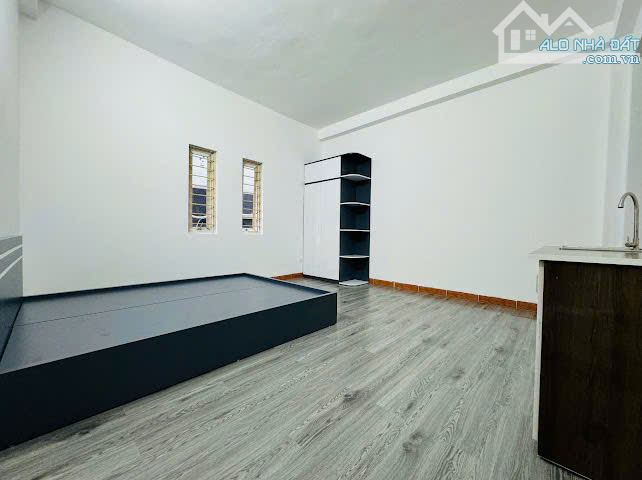 PKK Đường Láng_thoáng_sạch sẽ_có cửa sổ_phí DV rẻ_có fix - 4