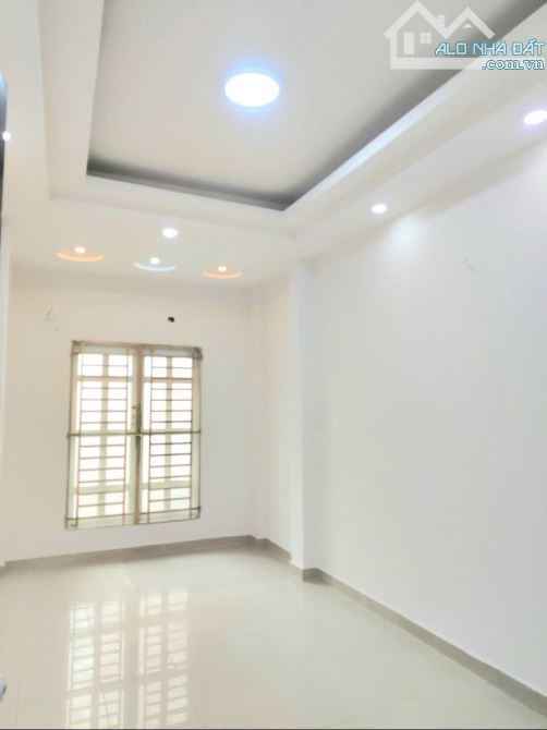 ⭐️⭐️ Nhà giá rẻ Nở hậu SHR 4 tầng 31m2 – Võ Văn Kiệt Quận 1 - 4