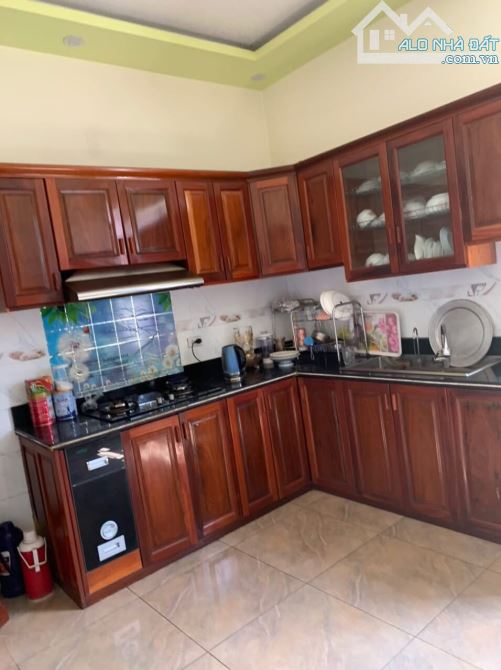 ✨ BÁN NHÀ 4 TẦNG MẶT ĐƯỜNG HÀ NỘI – QUÁN TOAN-GIÁ 8,3 TỶ - 4