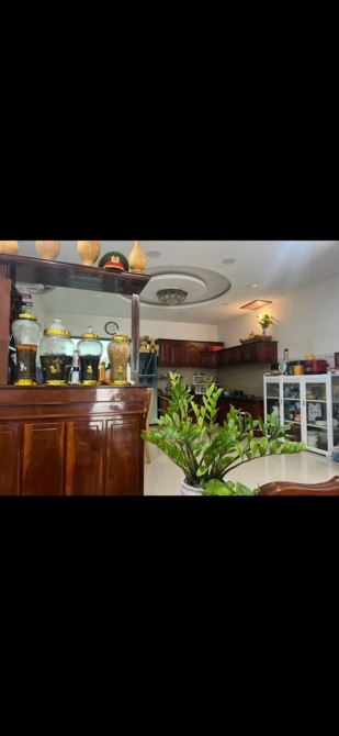 Nhà 4lầu sổđỏ siêu đẹp nội thất full gỗ 102m2 mặt 5m hướng TN đs 4 Thích Quảng Đức - 4