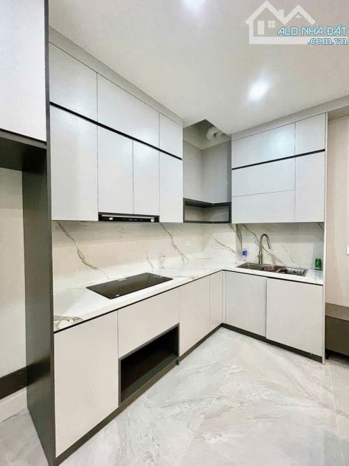 Bán nhà lô góc Mỹ Đình 45m², 4 tầng, full nội thất chỉ nhỉnh 8 tỷ - 4