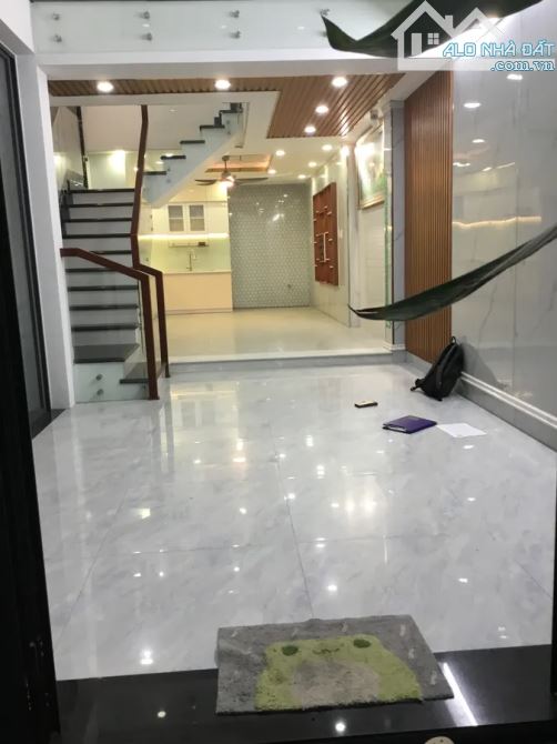 CẦN BÁN NHÀ ĐẸP 5 TẦNG – GẦN GA T3 TÂN BÌNH  SỔ HỒNG RIÊNG FULL NỘI THẤT CHỈ 7.8 TỶ - 4