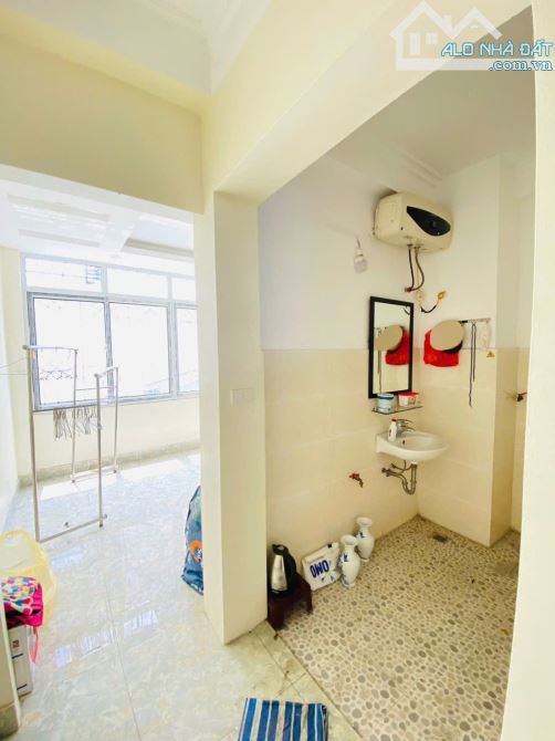 CẦN BÁN GẤP NHÀ PHỐ TRÍCH SÀI VÕNG THỊ SAU NHÀ MẶT HỒ TÂY 5 TẦNG OTO VÀO NHÀ VIEW HỒ - 4