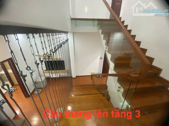 NHÀ 3 TẦNG ĐƯỜNG NGUYỄN VĂN THỦ - VIEW CÔNG VIÊN - GIÁ 9,X TỶ - 4