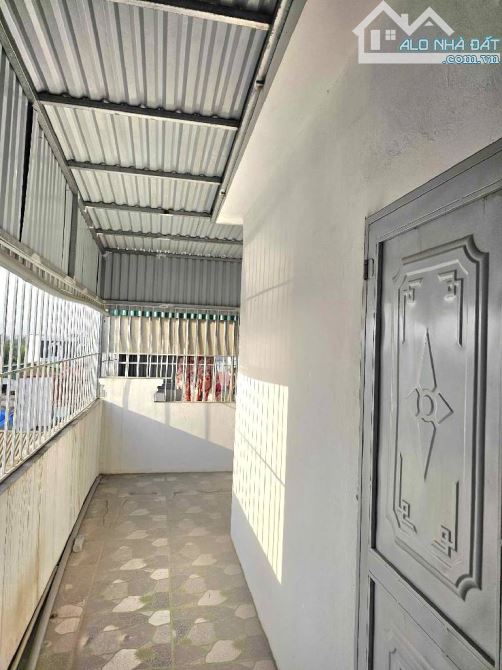 THƯỢNG THANH_LONG BIÊN: 5 TẦNG_ FULL NỘI THẤT SỊN_Ô TÔ ĐỖ CỔNG_MẶT TIỀN 4M_GIÁ 5 TỶ 85 - 4