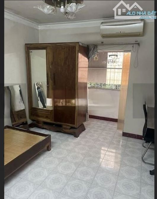 Tập thể Vĩnh Hồ, 40m2, 2 ngủ, 6 Triêu ở hộ gia đình, vào ngay - 4