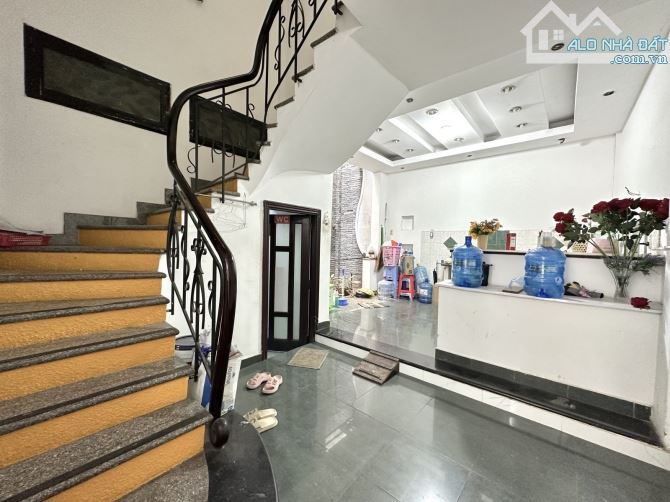 Siêu phẩm Mặt Tiền Nguyễn Thị Huỳnh - Phú Nhuận - DT:73m2 ( 4 ❌19m ) 2 Tầng - Chỉ 19,8 Tỷ - 4