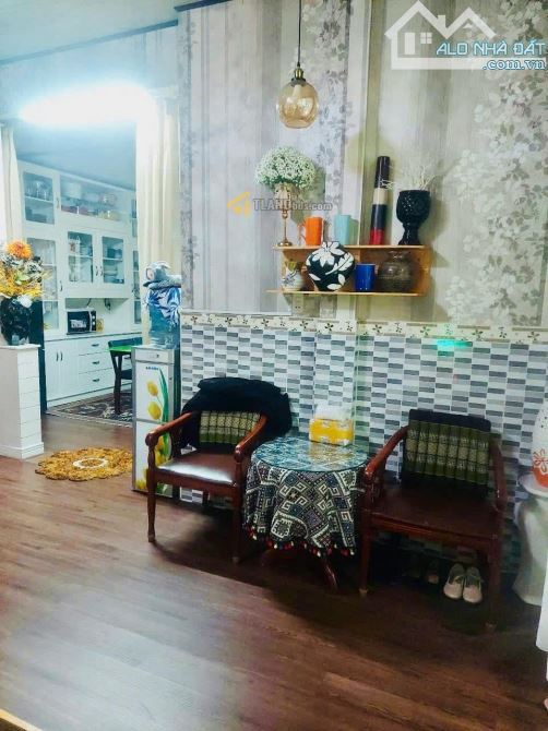 Nhà cấp 4 nhỏ xinh, mặt tiền đường gần sân vận động tỉnh - 4